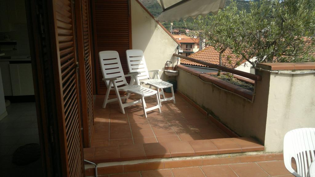Porto Azzuro Apartment 6 Beds ポルト・アッズッロ エクステリア 写真