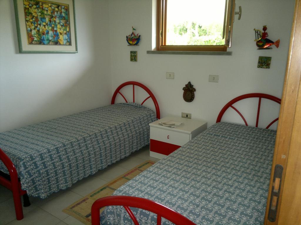 Porto Azzuro Apartment 6 Beds ポルト・アッズッロ エクステリア 写真