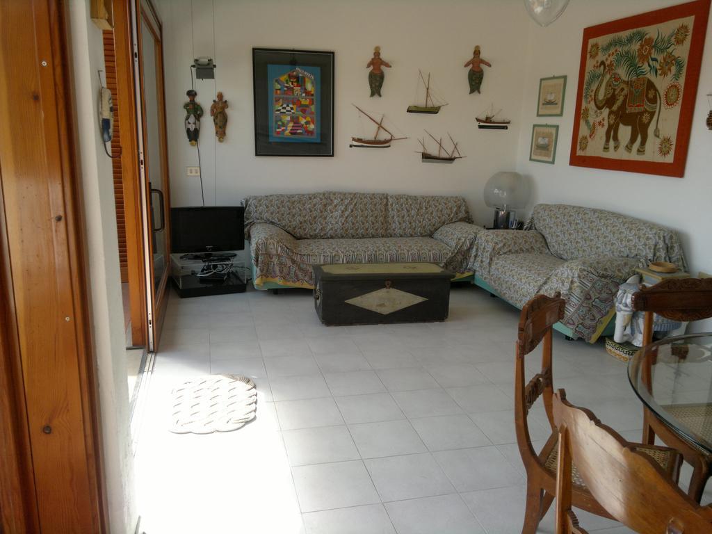 Porto Azzuro Apartment 6 Beds ポルト・アッズッロ エクステリア 写真