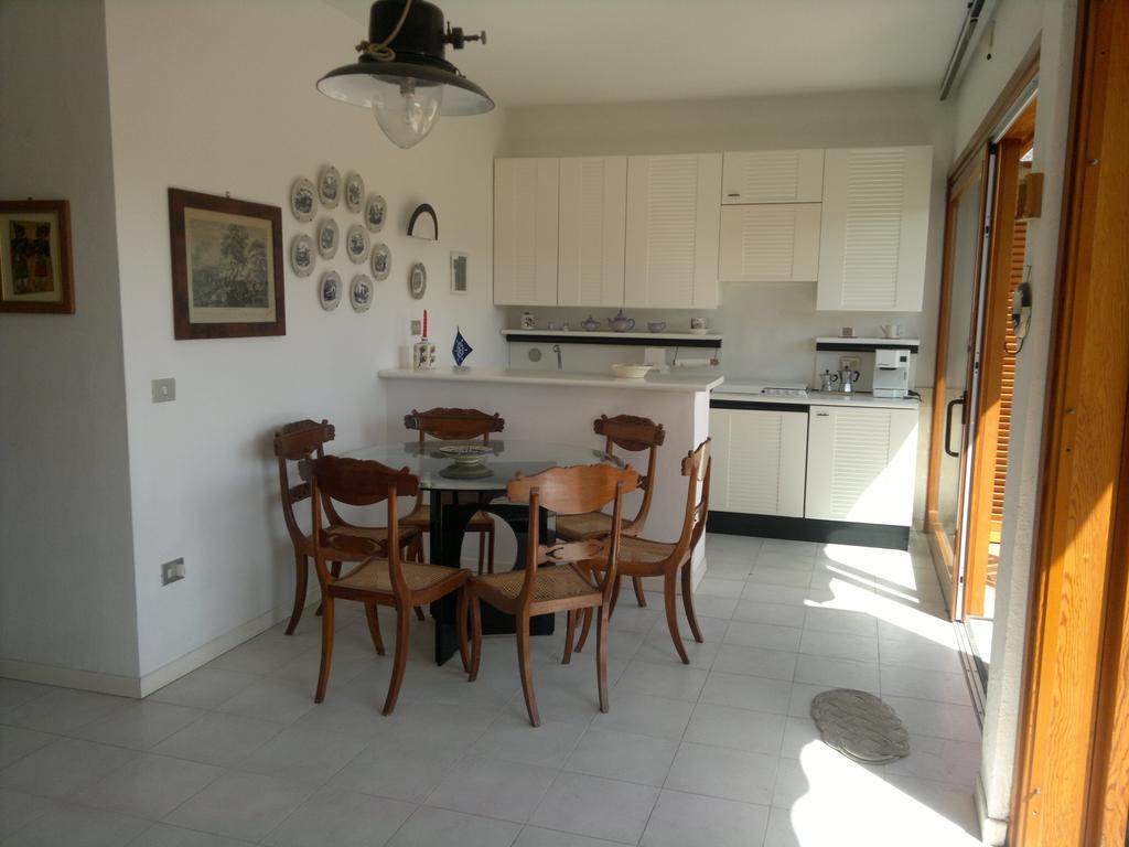 Porto Azzuro Apartment 6 Beds ポルト・アッズッロ エクステリア 写真